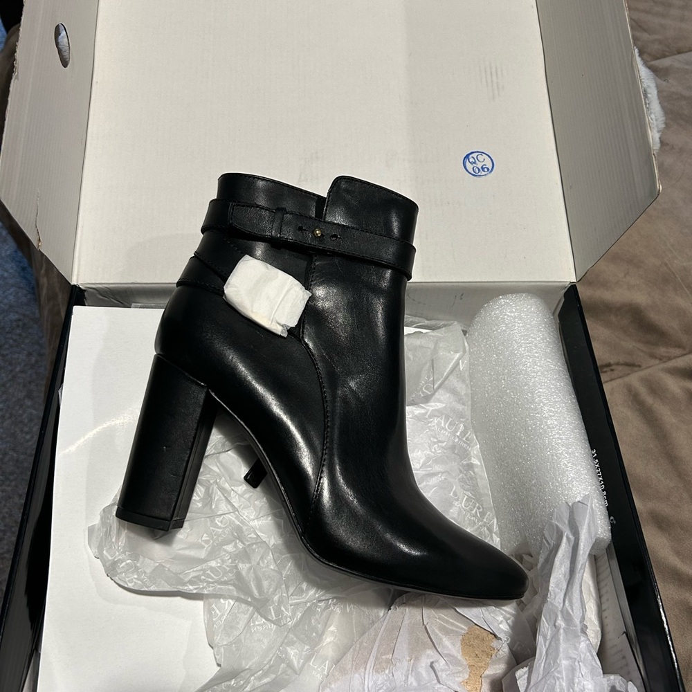 Ralph Lauren Madelyn Leather Heeled Bootie